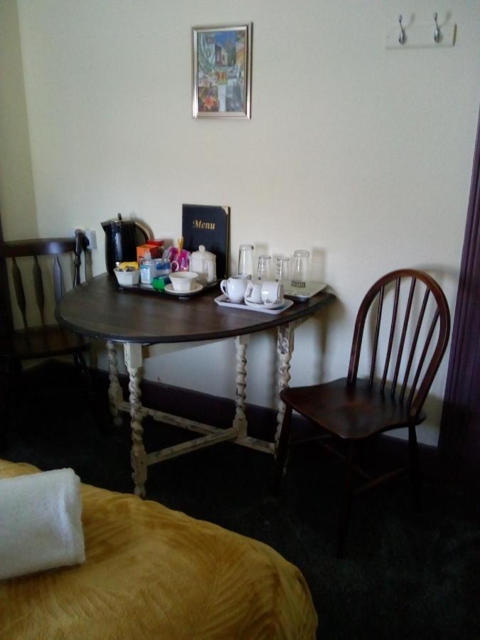 The Kings Arms Inn Stratton  Екстер'єр фото